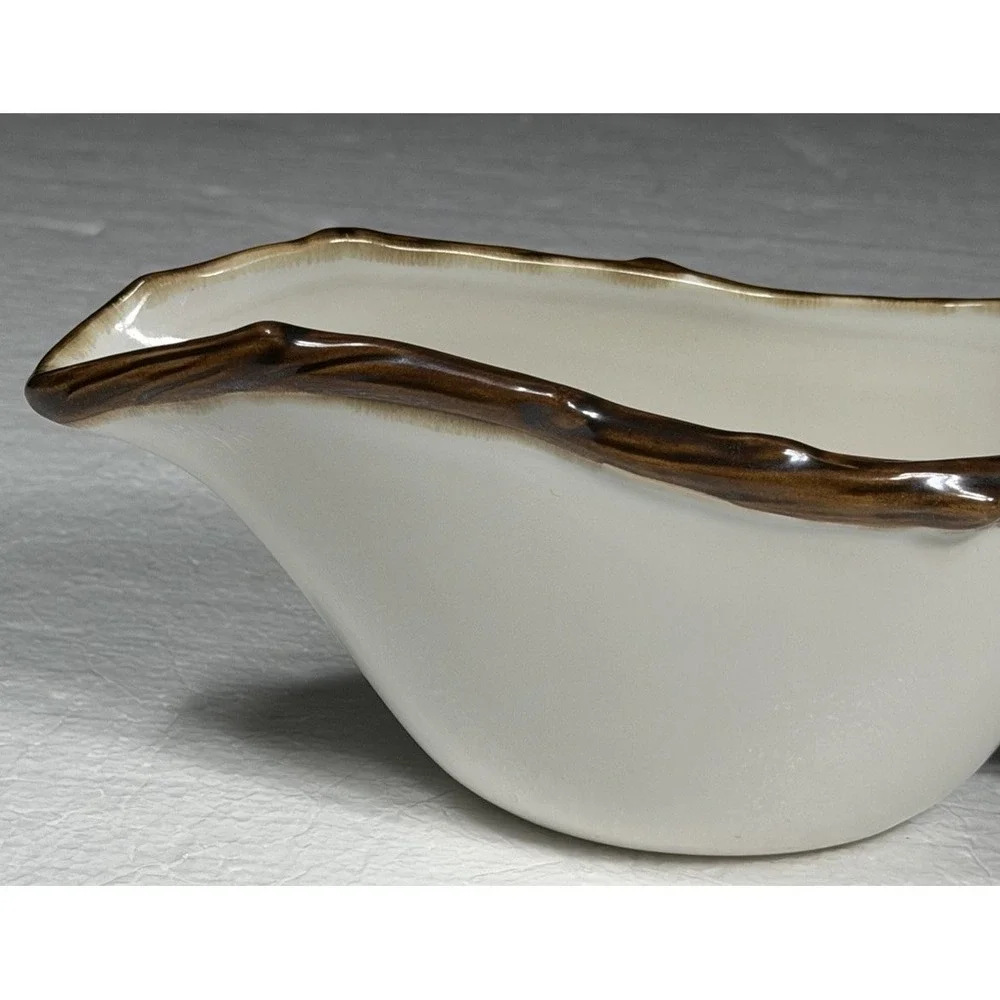 Pottery Barn Squirrel on Branch Gravy Boat Sauce Salad Dressing Dish Fall Rare🦩